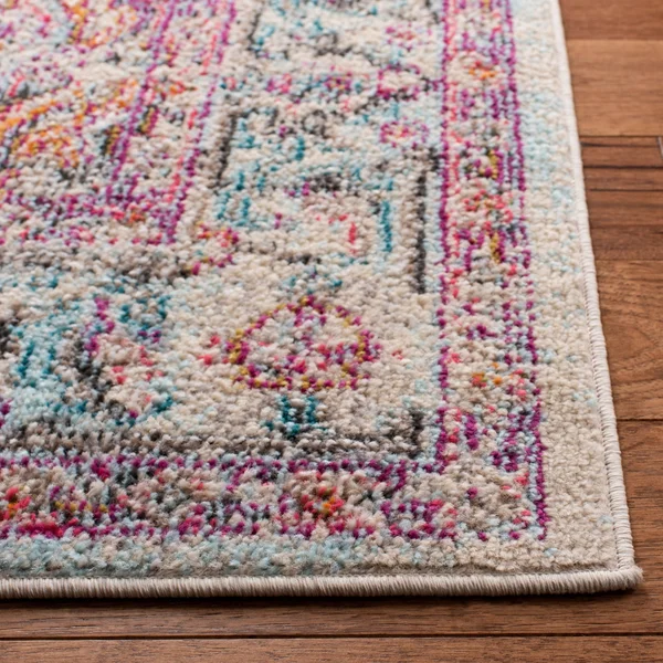 Safavieh Madison Edwyna Distressed Area Rug - Beige/Fuchsia, 6&7 inch x 6&7 inch Square