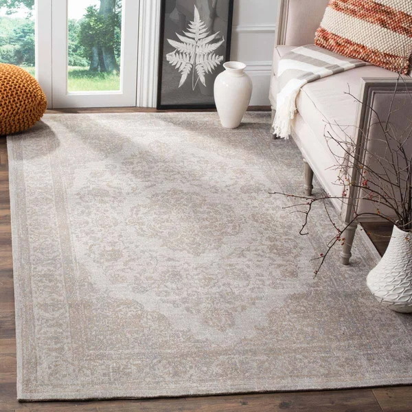 Safavieh Classic Vintage 121 Area Rug - Beige, 2&3x22 x 10& Rectangle