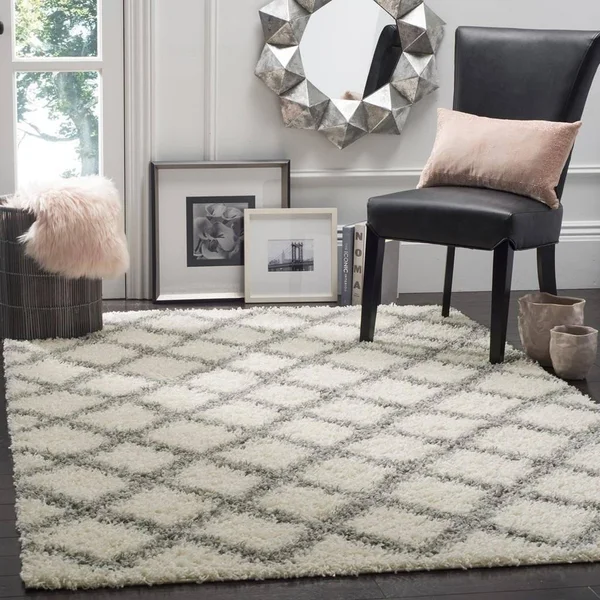 Safavieh Dallas Shag SGDS258F Ivory, Grey Rug 6& x 6& Round