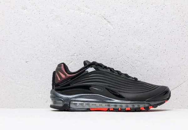 Nike Air Max Deluxe SE (Black)