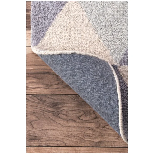 nuLOOM Handmade Dimentional Triangles Wool Green Rug (6& x 9&)