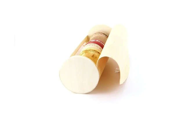 Packnwood 210MAC7CYB Cylindrical Wooden Box with Latch - 2.5 Dia. x 8.9 H in - Pack of 50